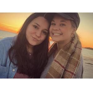 Meet your Posher, Zoe